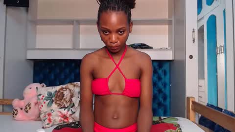 Snapshot of ladydiva69 chatting on 03-01-26, 09:28 ladydiva69 online show from 03-01-26, 09:28