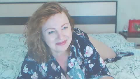 Snapshot of ladyelizabeth777 chatting on 02-17-25, 02:37 Beth online show from 02-17-25, 02:37