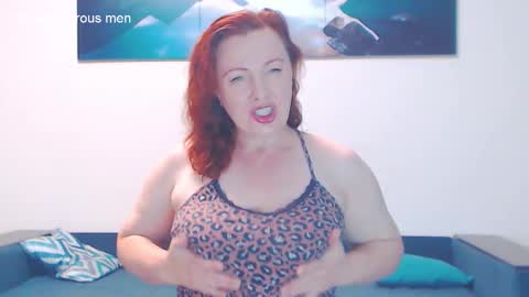 Snapshot of ladyelizabeth777 chatting on 10-08-25, 06:33 Beth online show from 10-08-25, 06:33