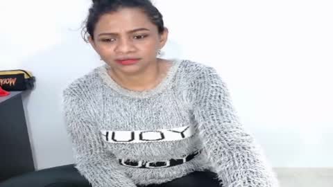 lady online show from 12-22-25, 08:50