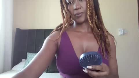 ladyhotpot online show from 02-11-26, 01:27