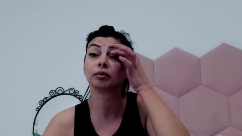 Snapshot of ladyliia chatting on 02-07-25, 05:10 Lia online show from 02-07-25, 05:10