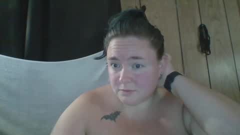 Snapshot of ladylynn13 chatting on 10-05-25, 05:22 LadyLynn13 online show from 10-05-25, 05:22
