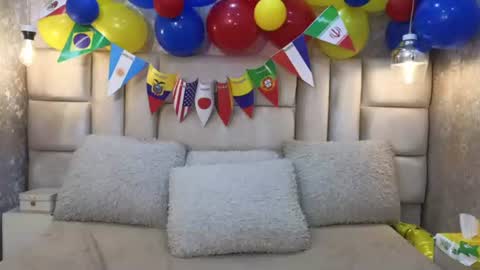 LadyMiaX online show from 06-25-26, 05:12