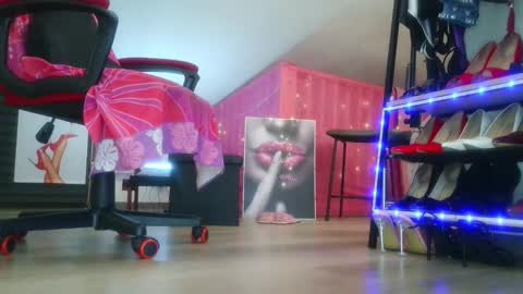 Oxana online show from 02-08-26, 07:06