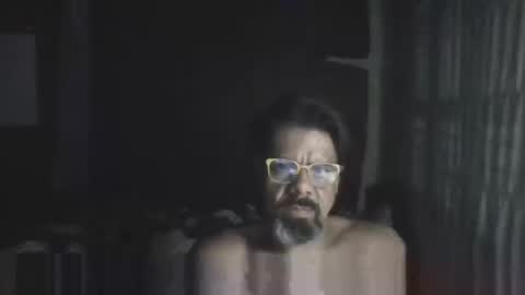 La Genova esta Dura beard boy male dick mastubate latinosexy latinohot latino glasses mature strong stronglegs online show from 12-12-24, 06:14