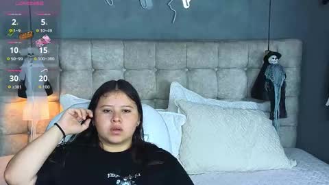    online show from 10-30-25, 10:21