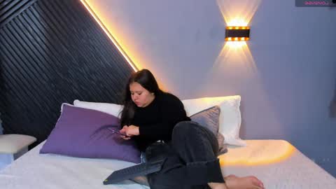    online show from 04-25-26, 10:29