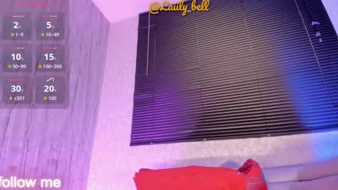 Snapshot of laiilybell chatting on 11-11-25, 01:33 laiily bell online show from 11-11-25, 01:33