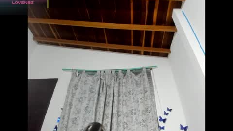 Leila Laly online show from 04-11-26, 05:28