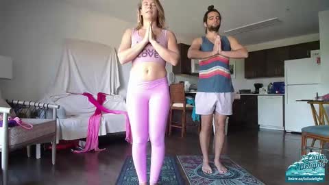 Snapshot of lailagetsnaked chatting on 09-12-25, 09:26 Laila Delight Goddess of Light online show from 09-12-25, 09:26