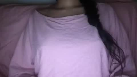 Laila Yousef online show from 01-04-25, 01:10