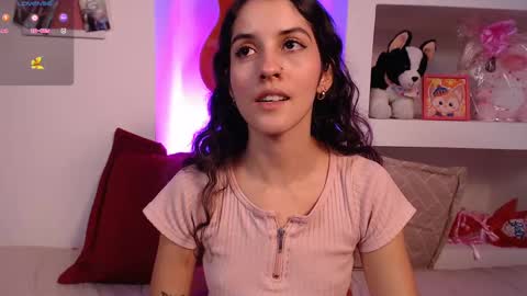 Snapshot of lailypink chatting on 02-24-25, 01:35 samanta online show from 02-24-25, 01:35