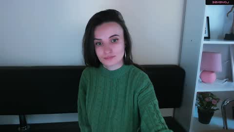 Snapshot of laimapinch_ chatting on 01-02-25, 02:02 Laima online show from 01-02-25, 02:02