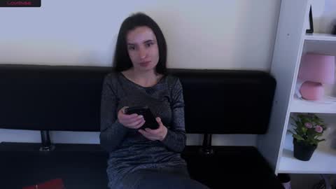Snapshot of laimapinch_ chatting on 01-12-25, 10:45 Laima online show from 01-12-25, 10:45