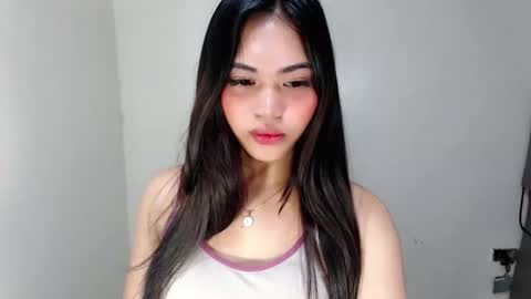 laire online show from 04-05-26, 06:21