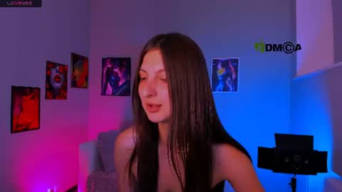 Snapshot of laisy_flay chatting on 07-16-26, 08:26 laisy online show from 07-16-26, 08:26