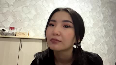 Snapshot of lakeishatimber chatting on 10-18-25, 03:13 Luna online show from 10-18-25, 03:13