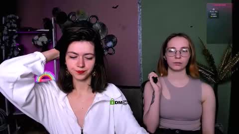 Snapshot of lakki_spy chatting on 12-15-25, 01:15 Lakki online show from 12-15-25, 01:15