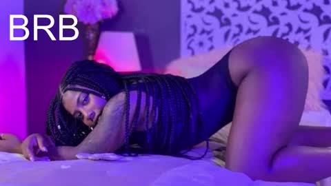 IG222dmm  online show from 10-22-25, 02:23