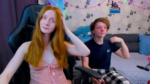 Snapshot of laksmrrr chatting on 12-18-24, 11:13 Lu  Alex online show from 12-18-24, 11:13