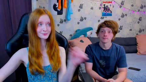 Snapshot of laksmrrr chatting on 12-31-24, 09:31 Lu  Alex online show from 12-31-24, 09:31