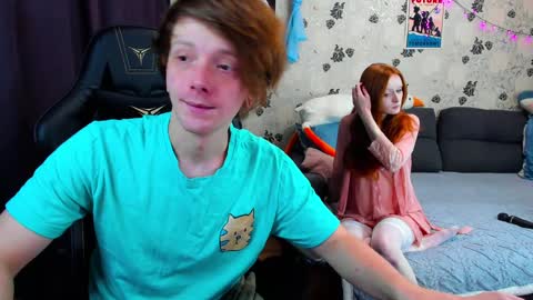 Snapshot of laksmrrr chatting on 01-15-25, 11:21 Lu  Alex online show from 01-15-25, 11:21