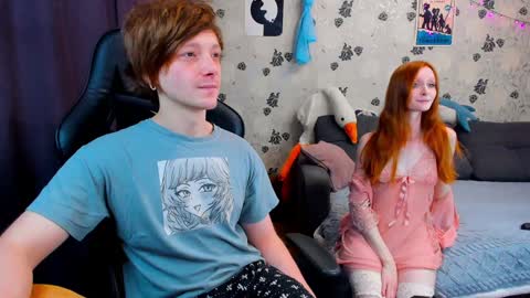 Snapshot of laksmrrr chatting on 02-01-25, 11:21 Lu  Alex online show from 02-01-25, 11:21