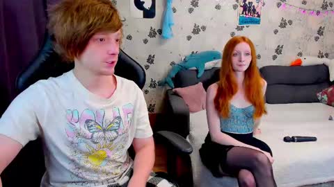 Snapshot of laksmrrr chatting on 03-04-25, 09:07 Lu  Alex online show from 03-04-25, 09:07