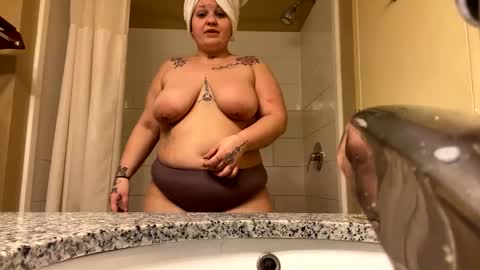 lalaaacx3 online show from 02-21-25, 12:50