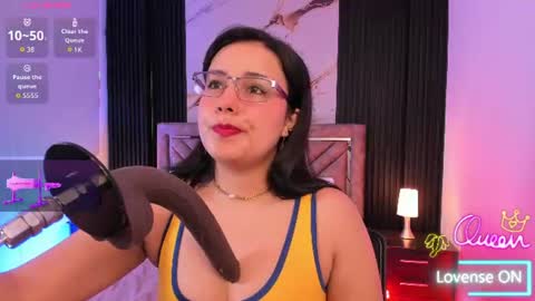 Snapshot of lalalemoonds chatting on 06-17-26, 01:56 Lala lemoonds online show from 06-17-26, 01:56