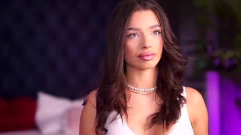 Lala online show from 11-24-25, 07:57