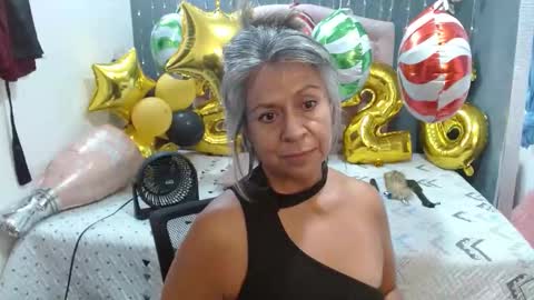 lalisha online show from 12-20-25, 04:36