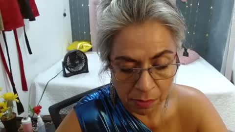 Snapshot of lalisha_96 chatting on 05-15-26, 02:07 lalisha online show from 05-15-26, 02:07