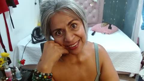 Snapshot of lalisha_96 chatting on 05-15-26, 11:12 lalisha online show from 05-15-26, 11:12