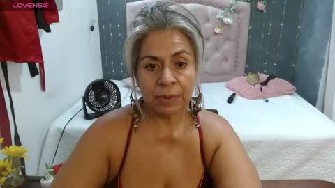 Snapshot of lalisha_96 chatting on 06-07-26, 12:26 lalisha online show from 06-07-26, 12:26