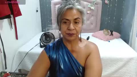Snapshot of lalisha_96 chatting on 06-17-26, 11:16 lalisha online show from 06-17-26, 11:16