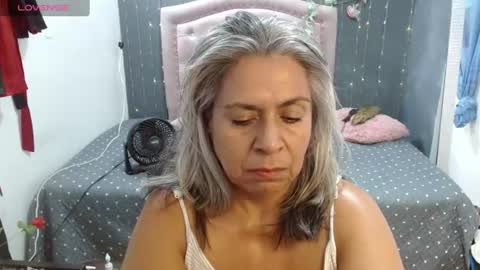 Snapshot of lalisha_96 chatting on 06-29-26, 11:49 lalisha online show from 06-29-26, 11:49