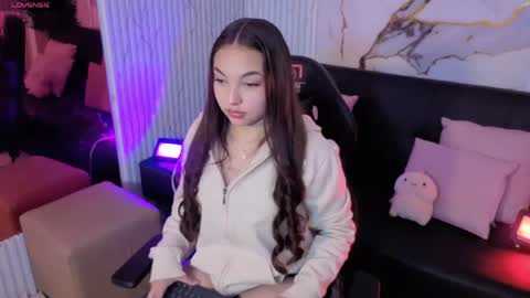 lally_tay online show from 05-13-26, 02:53