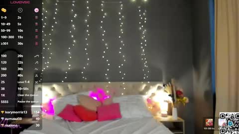 Snapshot of lallycute chatting on 05-18-26, 04:07 Lali online show from 05-18-26, 04:07