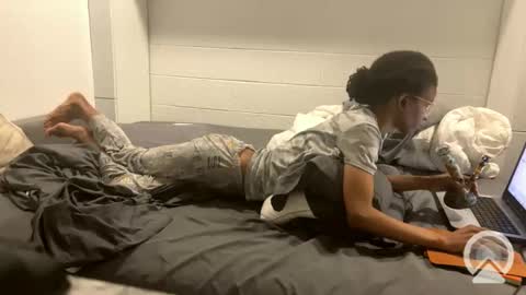 lalunevelvet online show from 02-13-25, 03:39