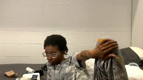 lalunevelvet online show from 02-25-25, 02:03