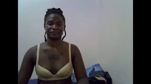 Snapshot of lamensha chatting on 09-24-25, 10:02 lamensha online show from 09-24-25, 10:02