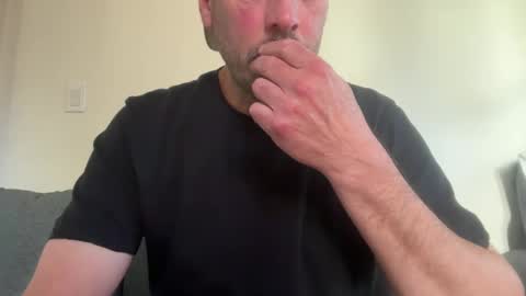 Snapshot of lampin1 chatting on 01-06-25, 10:37 lampin1 online show from 01-06-25, 10:37