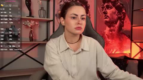 just call me Lana  and her security online show from 10-17-25, 08:50