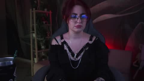 just call me Lana  and her security online show from 10-23-25, 06:56