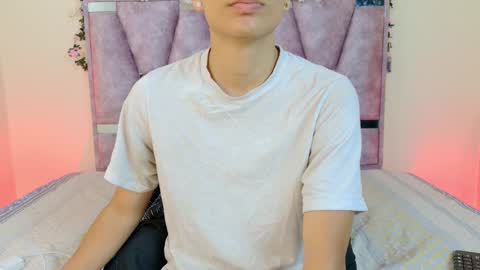 Snapshot of lana_bennett69 chatting on 10-31-25, 10:27 Lana online show from 10-31-25, 10:27