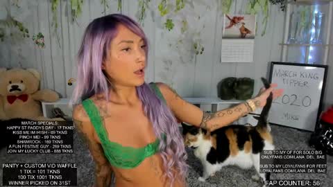 Snapshot of lana_del_bae chatting on 03-07-25, 03:08 Lana Del Bae online show from 03-07-25, 03:08