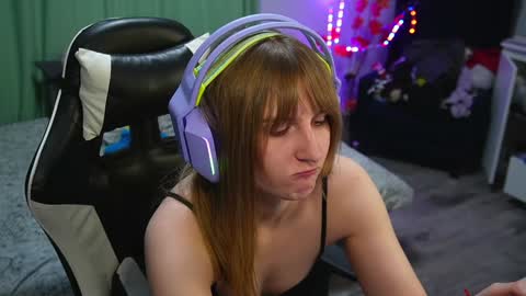 Snapshot of lana_del_kay chatting on 12-04-24, 06:50 Kay online show from 12-04-24, 06:50