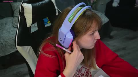 Snapshot of lana_del_kay chatting on 01-29-25, 08:04 Kay online show from 01-29-25, 08:04